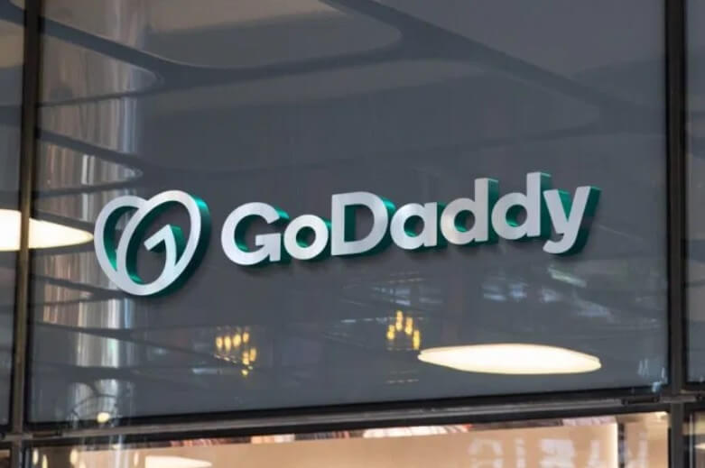 hth-godaddy-814-employees-laid-off